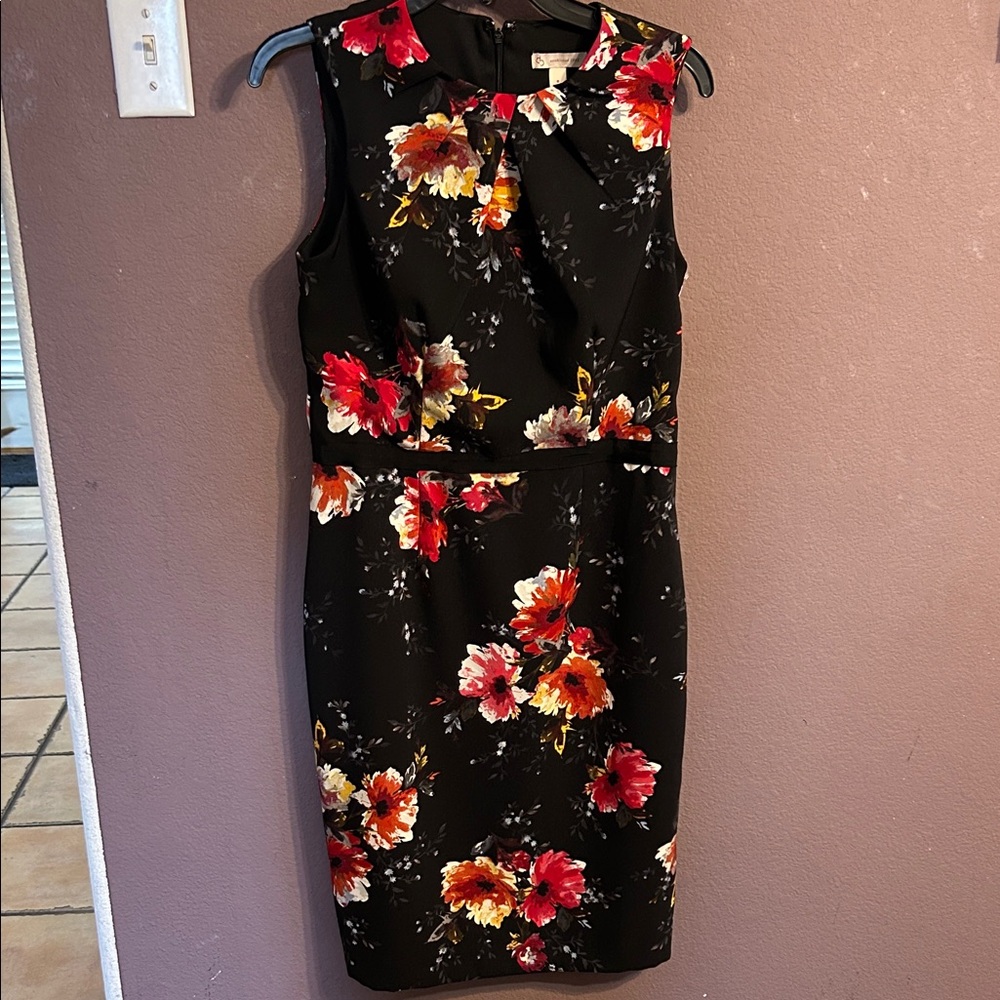 Floral Sleeveless Dress - Black and Red